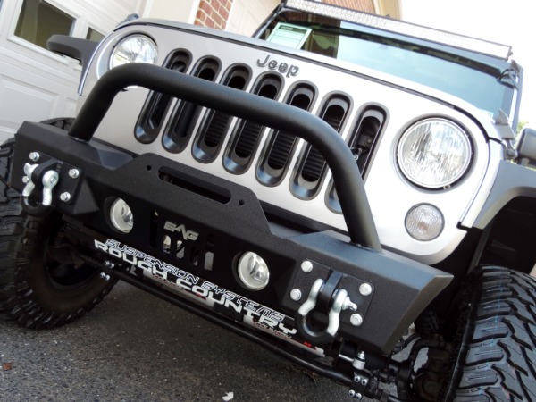 Used-2016-Jeep-Wrangler-Unlimited-Sport