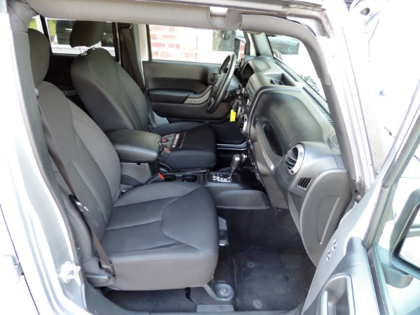 Used-2016-Jeep-Wrangler-Unlimited-Sport