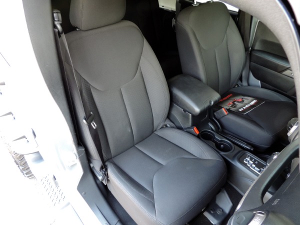 Used-2016-Jeep-Wrangler-Unlimited-Sport