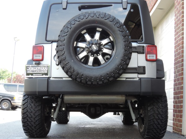 Used-2016-Jeep-Wrangler-Unlimited-Sport