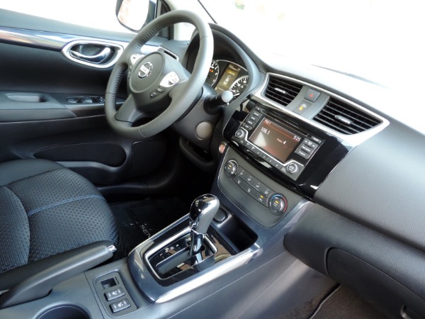 Used-2017-Nissan-Sentra-SR