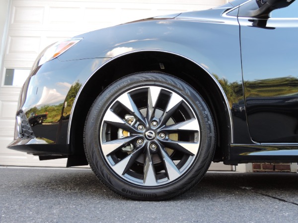 Used-2017-Nissan-Sentra-SR