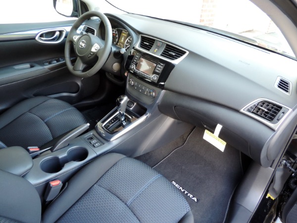 Used-2017-Nissan-Sentra-SR