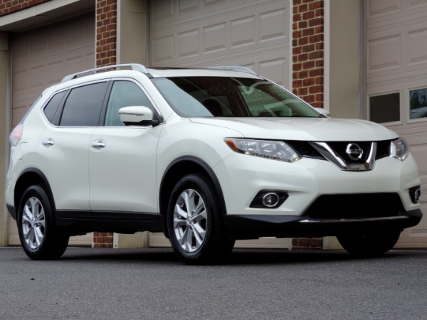 Used-2015-Nissan-Rogue-SV-Premium-Package