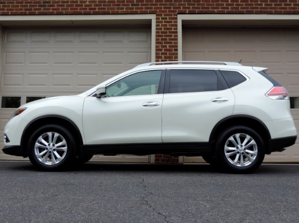 Used-2015-Nissan-Rogue-SV-Premium-Package