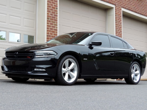 Used-2015-Dodge-Charger-R/T-Road-and-Track