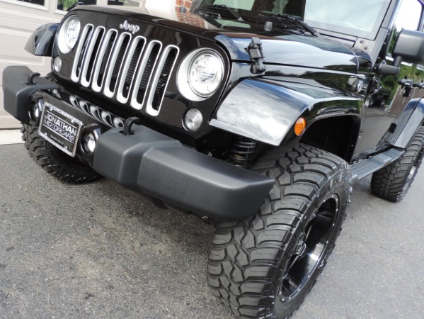 Used-2018-Jeep-Wrangler-Unlimited-Sahara