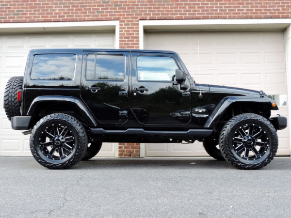 Used-2018-Jeep-Wrangler-Unlimited-Sahara