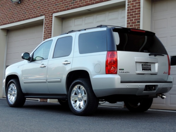 Used-2011-GMC-Yukon-SLT