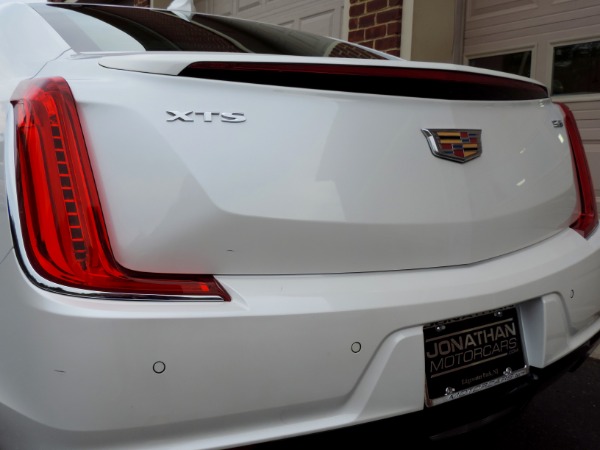 Used-2018-Cadillac-XTS-Luxury