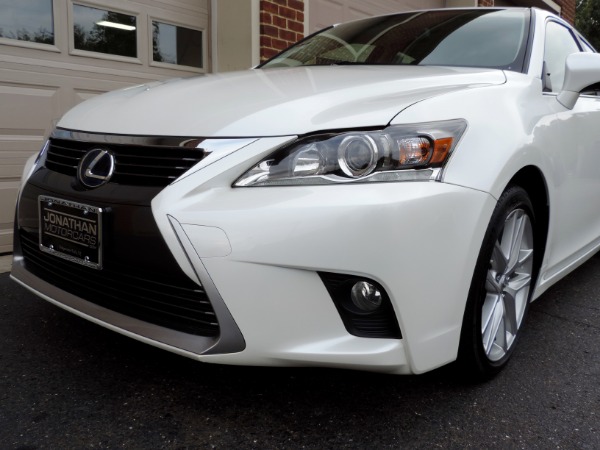 Used-2015-Lexus-CT-200h