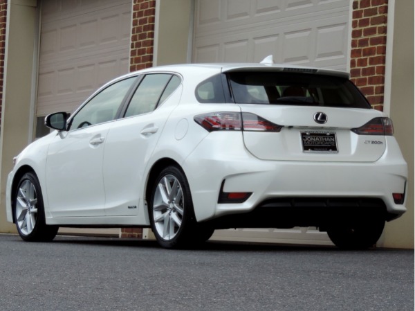 Used-2015-Lexus-CT-200h