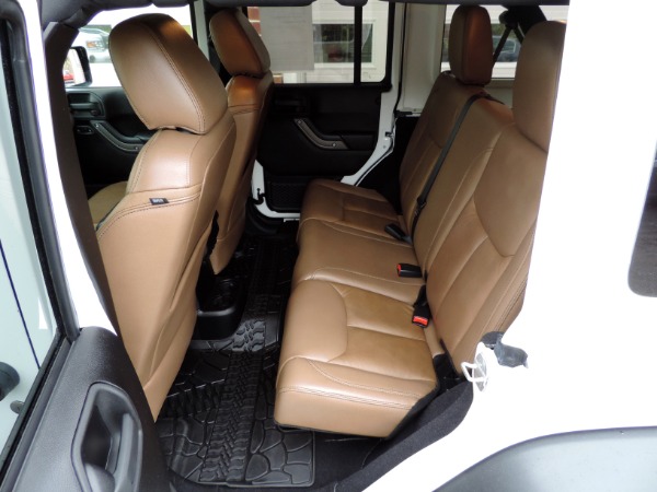 Used-2013-Jeep-Wrangler-Unlimited-Moab--Navigation--Leather