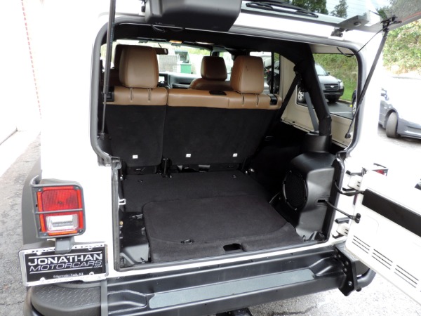 Used-2013-Jeep-Wrangler-Unlimited-Moab--Navigation--Leather