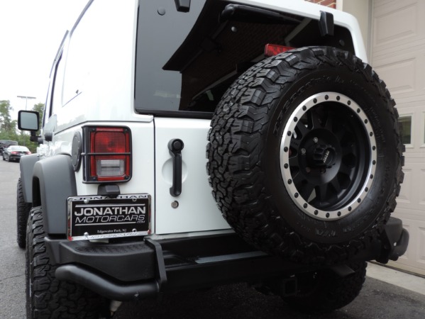 Used-2013-Jeep-Wrangler-Unlimited-Moab--Navigation--Leather
