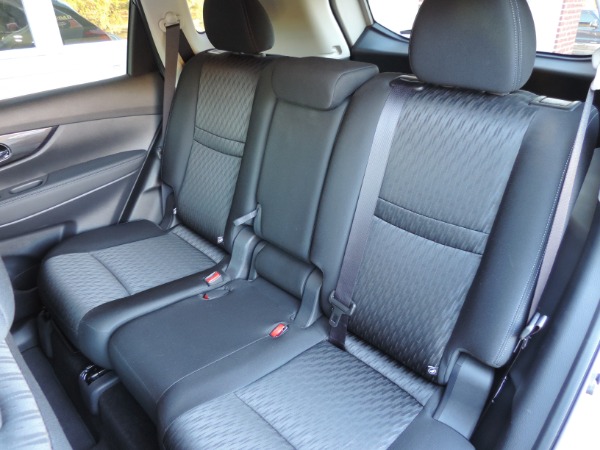 Used-2017-Nissan-Rogue-SV-Premium