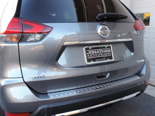 Used-2017-Nissan-Rogue-SV-Premium