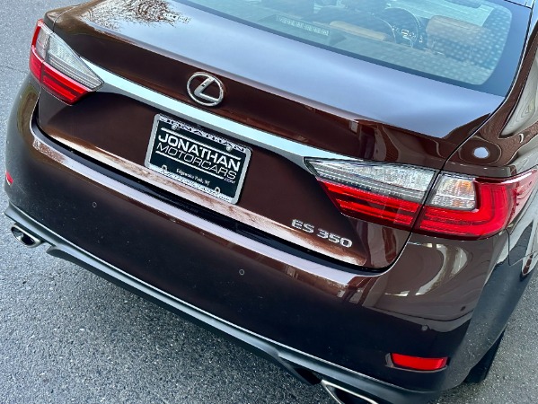Used-2016-Lexus-ES-350-Premium