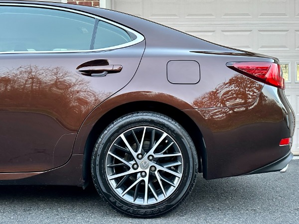 Used-2016-Lexus-ES-350-Premium
