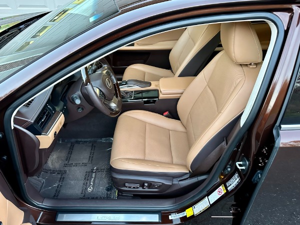 Used-2016-Lexus-ES-350-Premium