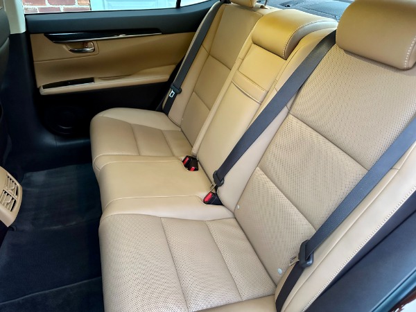 Used-2016-Lexus-ES-350-Premium