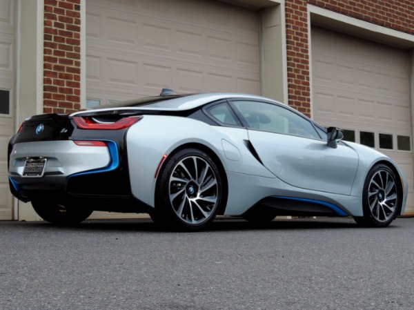 Used-2015-BMW-i8-Pure-Impulse-World