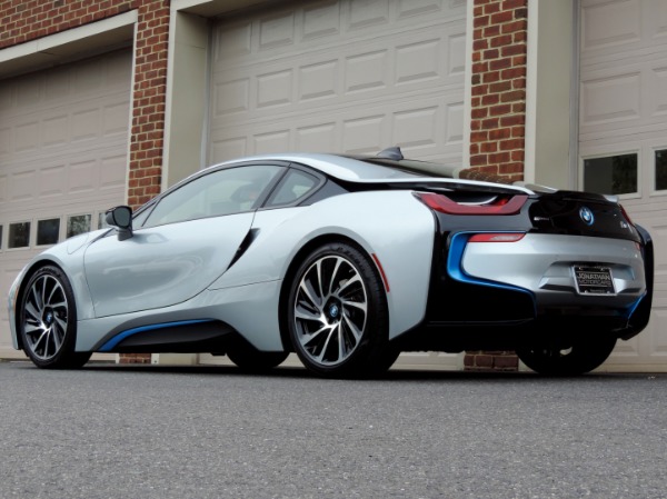 Used-2015-BMW-i8-Pure-Impulse-World