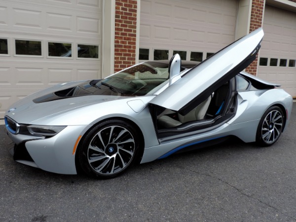 Used-2015-BMW-i8-Pure-Impulse-World