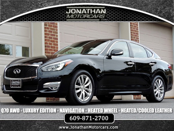 Used-2018-INFINITI-Q70-37-Luxe