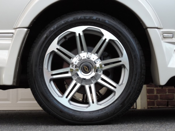 Used-2016-Chevrolet-Express-Cargo-2500-Explorer-Limited-SE-High-Top-Conversion