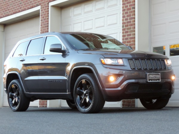 Used-2015-Jeep-Grand-Cherokee-Altitude