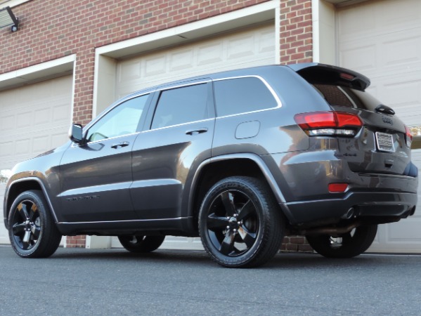 Used-2015-Jeep-Grand-Cherokee-Altitude