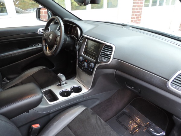Used-2015-Jeep-Grand-Cherokee-Altitude