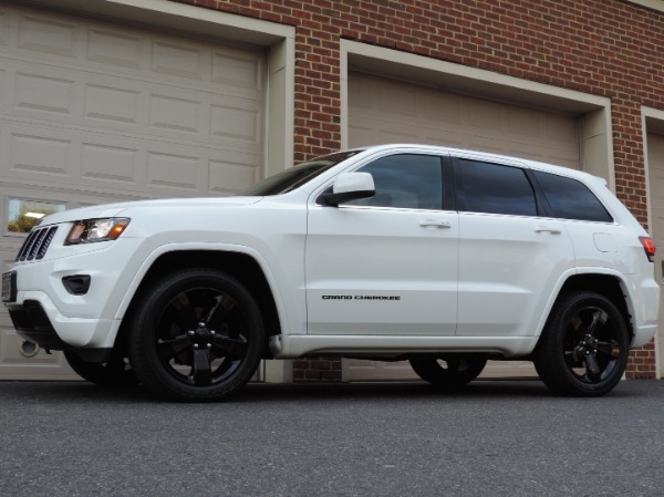 Used-2015-Jeep-Grand-Cherokee-Altitude