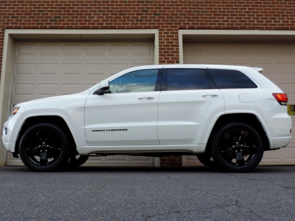 Used-2015-Jeep-Grand-Cherokee-Altitude