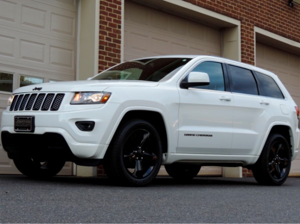 Used-2015-Jeep-Grand-Cherokee-Altitude