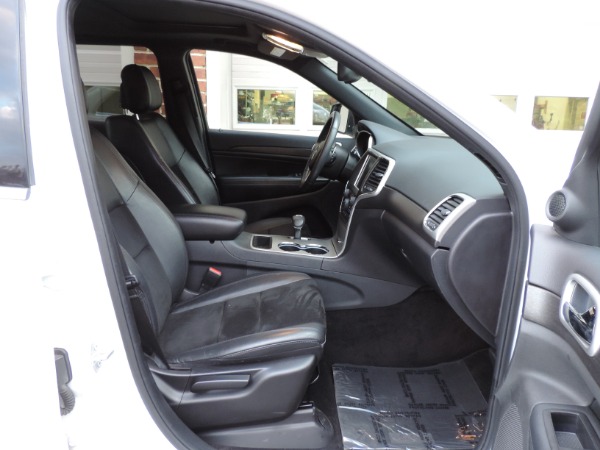 Used-2015-Jeep-Grand-Cherokee-Altitude