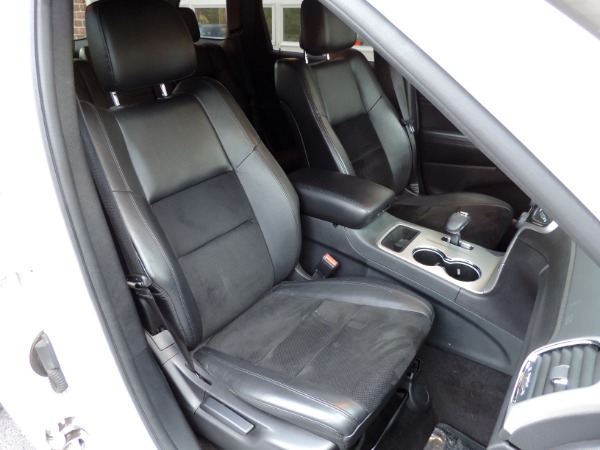 Used-2015-Jeep-Grand-Cherokee-Altitude