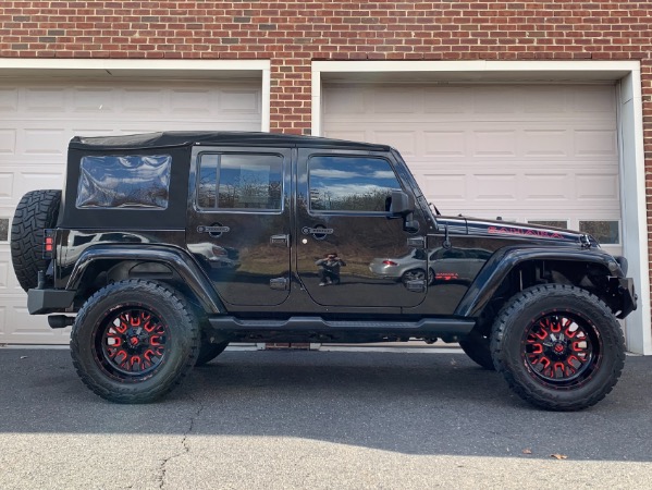 Used-2018-Jeep-Wrangler-Unlimited-Sahara