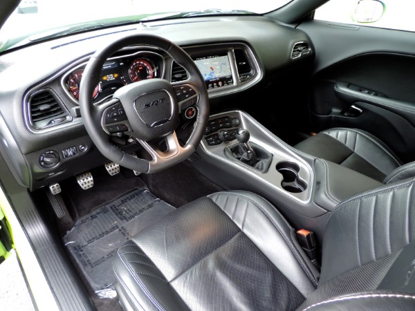 Used-2015-Dodge-Challenger-SRT-Hellcat