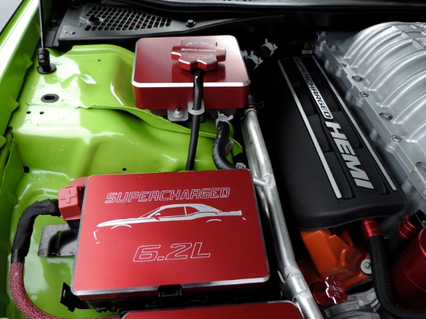 Used-2015-Dodge-Challenger-SRT-Hellcat