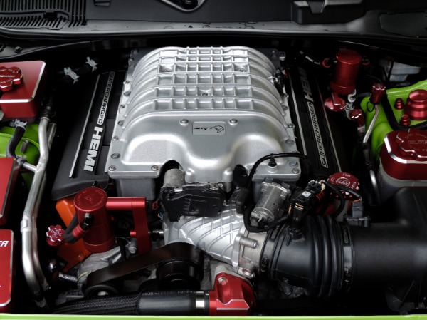 Used-2015-Dodge-Challenger-SRT-Hellcat