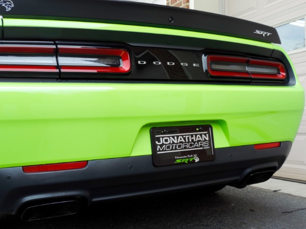 Used-2015-Dodge-Challenger-SRT-Hellcat
