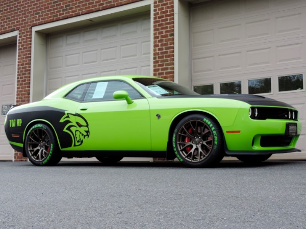 Used-2015-Dodge-Challenger-SRT-Hellcat