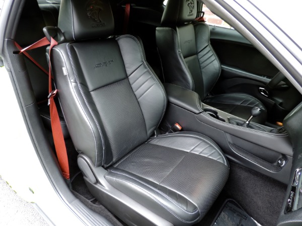 Used-2015-Dodge-Challenger-SRT-Hellcat