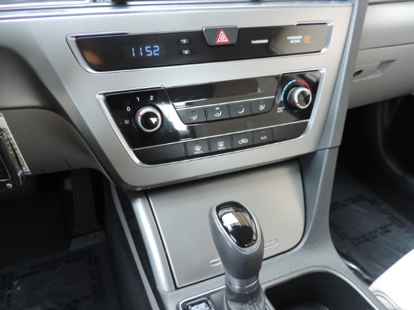 Used-2015-Hyundai-Sonata-SE