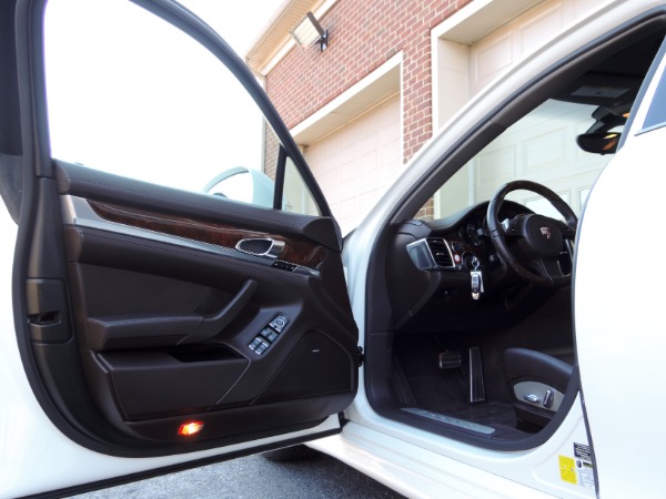 Used-2012-Porsche-Panamera-4