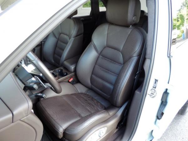 Used-2015-Porsche-Macan-Turbo---Premium-Plus-Pkg---21inch-Wheel-Pkg
