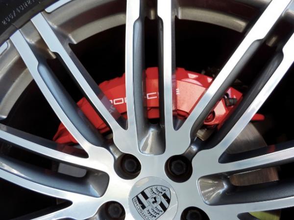 Used-2015-Porsche-Macan-Turbo---Premium-Plus-Pkg---21inch-Wheel-Pkg