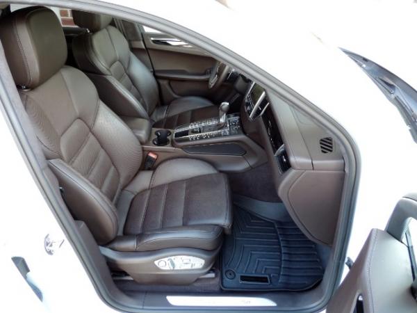 Used-2015-Porsche-Macan-Turbo---Premium-Plus-Pkg---21inch-Wheel-Pkg